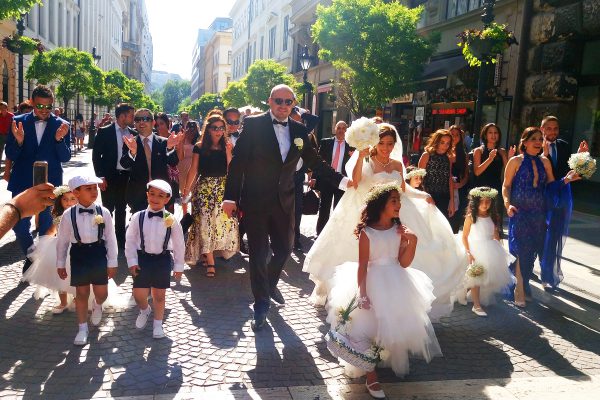 Boldogan éltek… – Esküvő Budapesten